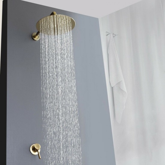 Geborsteld gouden inbouw douche