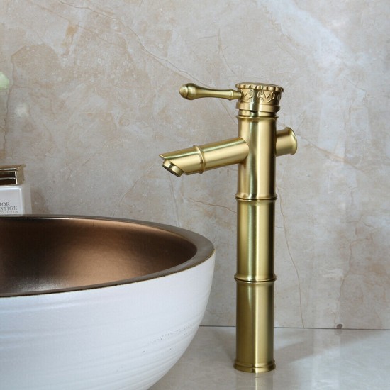 Geborstelde wastafelkraan