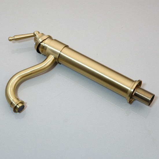 Gouden kraan geborsteld