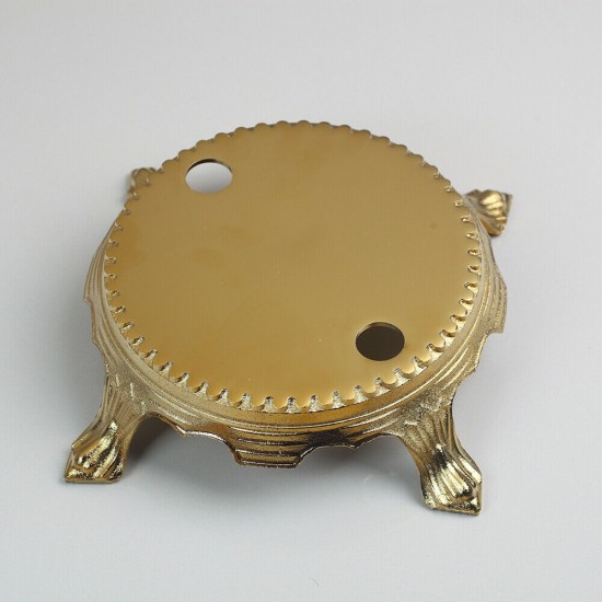 Gouden voet van badkraan