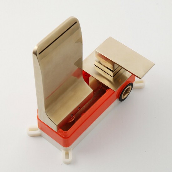 Luxe mat gouden muurkraan met inbouw gedeelte