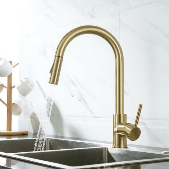 Mat gouden keuken kraan