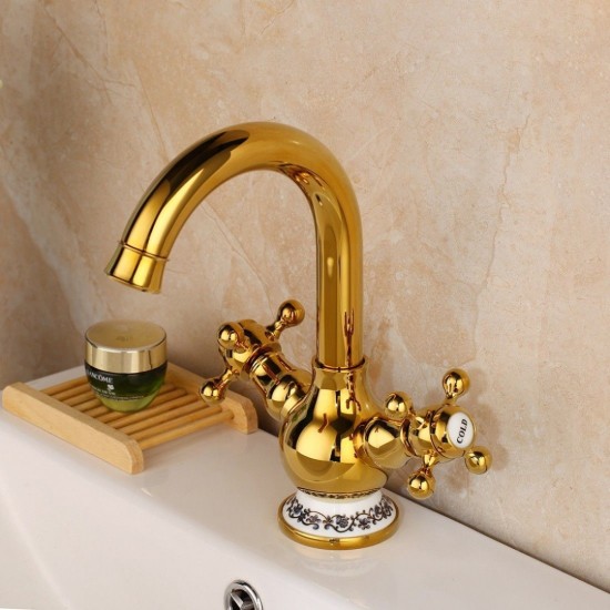 Nostalgische uitvoering in goud chroom